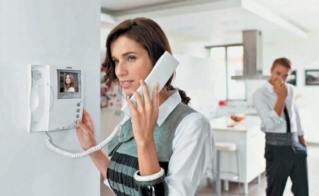 Видеодомофон: как выбрать для квартиры, обзор, советы - фото2