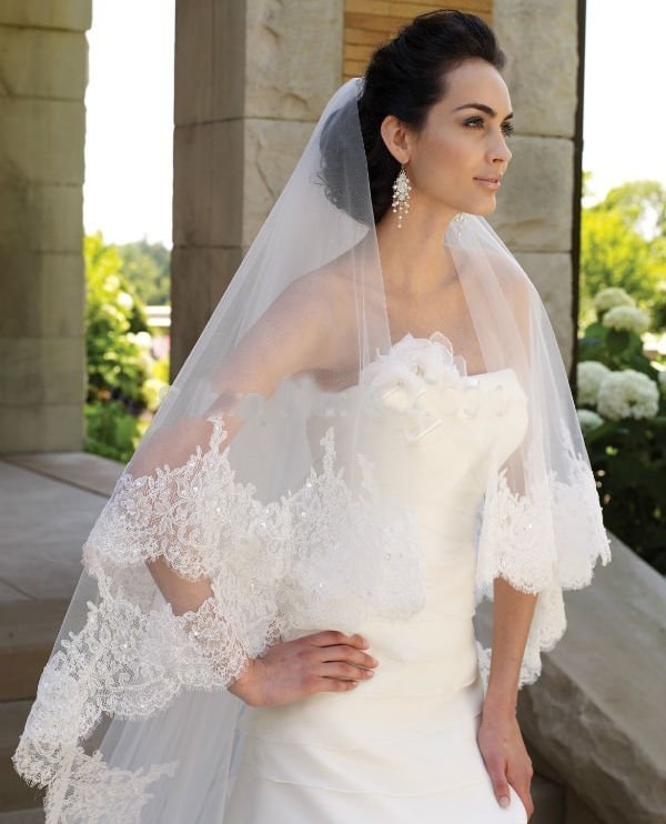 Фата на свадьбу (обзор, советы) - фото2 Фата на свадьбу (обзор, советы) - фото2