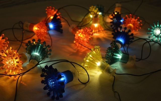 Новогодняя гирлянда: обзор, интересные идеи - фото1 Новогодняя гирлянда: обзор, интересные идеи - фото1