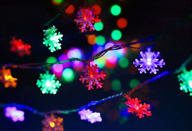 Новогодняя гирлянда: обзор, интересные идеи - фото7 Новогодняя гирлянда: обзор, интересные идеи - фото7