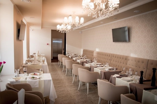 «Pletnevskiy Inn» - отель с историей в центре Харькова - фото3