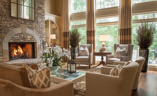 Камины в интерьере загородного дома - фото7