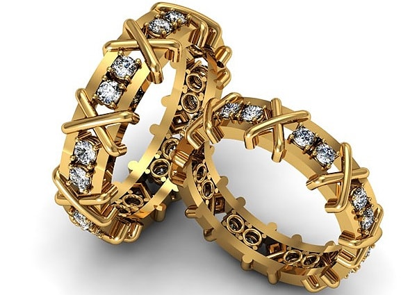 Модные модели обручальных колец с бриллиантами: обзор - фото1