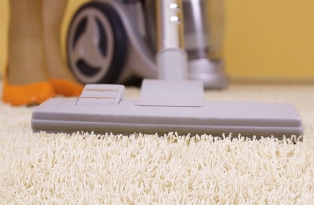 Как почистить ковролин в домашних условиях быстро и эффективно - фото1