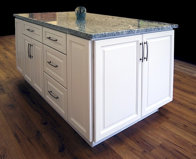 Нестандартные маленькие кухни: креативные идеи интерьеров - фото1