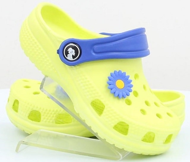 Детские кроксы: особенности, разновидности и правила выбора - фото1