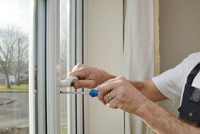 Пластиковое окно не закрывается: ручка не поворачивается до конца - что делать? - фото2