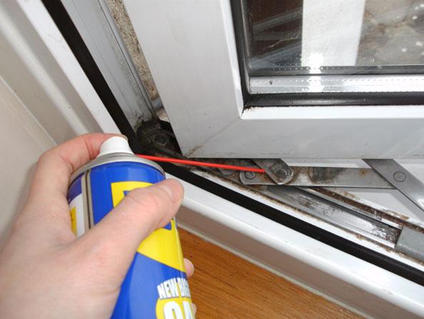 Пластиковое окно не закрывается: ручка не поворачивается до конца - что делать? - фото3