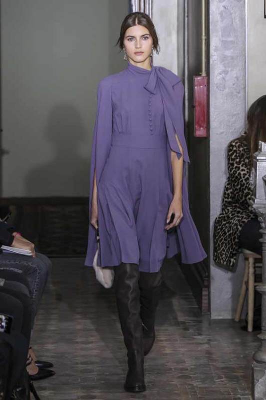 Деловое платье для офиса: обзор модных новинок - фото6