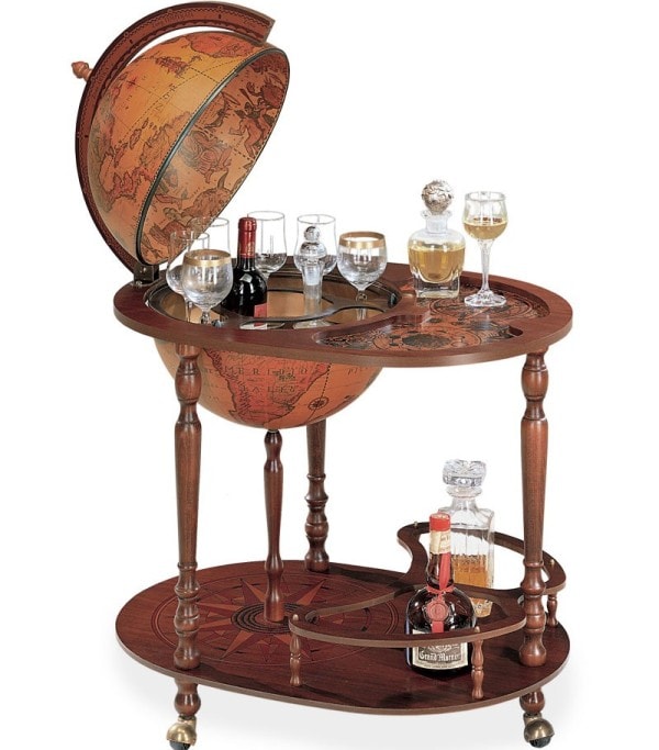 Подарок руководителю-мужчине на День рождения от коллектива: оригинальные идеи - фото1