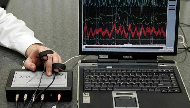 Детектор лжи: как пройти проверку на полиграфе - фото1