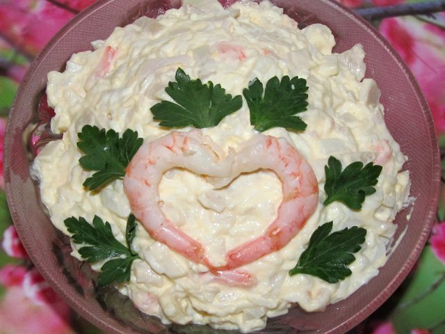 Салаты с кальмарами: рецепты простые и вкусные (на День рождения) - фото4