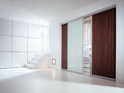 Какие бывают шкафы-купе - дизайн фасадов для спальни и гостиной - фото2