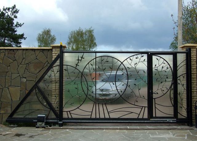 Откатные ворота с калиткой внутри - фото3