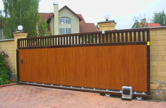 Откатные ворота: виды, особенности, преимущества - фото1
