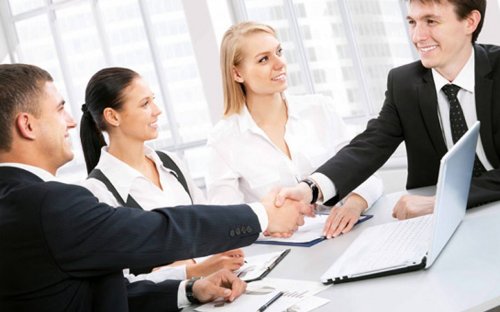 Какое образование лучше юридическое или экономическое? - фото 1