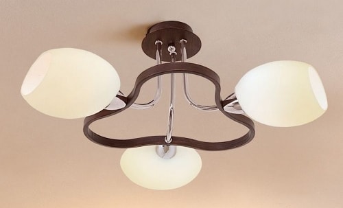 Какая люстра лучше подойдет для спальни? - фото 7