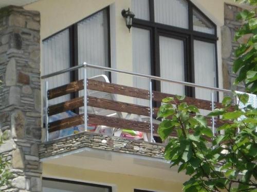 Ограждения балконов из металла - фото 4