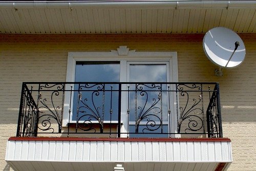 Ограждения балконов из металла - фото 7