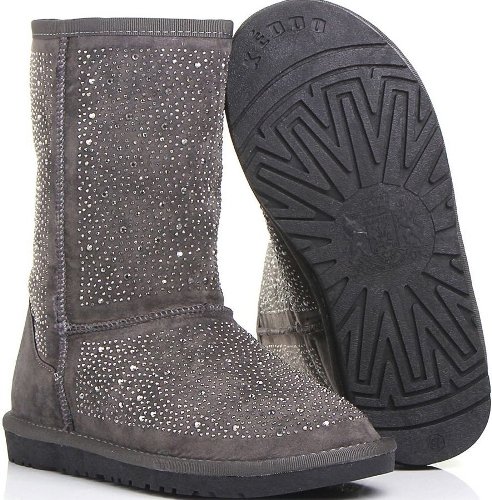 Угги со стразами и камнями (с чем носить) - фото 3