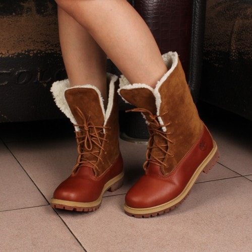 Какие женские зимние ботинки в моде в 2016-2017 году? - фото 3 Какие женские зимние ботинки в моде в 2016-2017 году? - фото 3